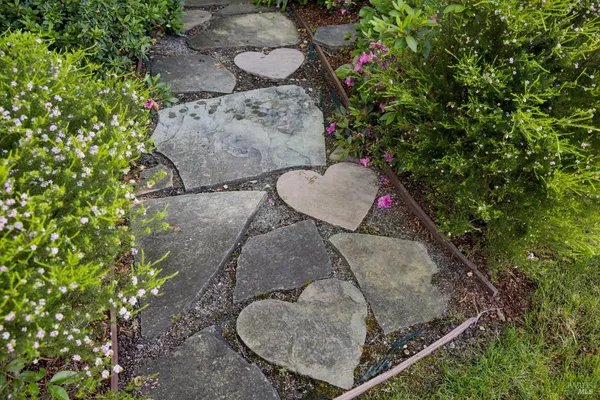 $2,995,000 | 1199 Butterfield Road, San Anselmo, CA 94960