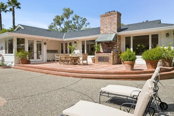 $2,995,000 | 1199 Butterfield Road, San Anselmo, CA 94960