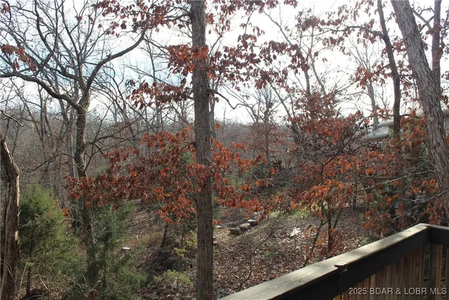 $220,000 | 189 Cornett Drive, Four Seasons, MO 65049