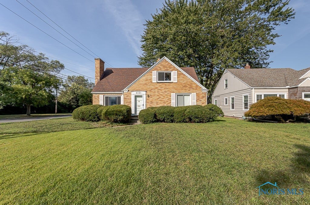 4101 Elmhurst Road Toledo, OH 43613 - Photo 1 of 42 Gallery Image 1