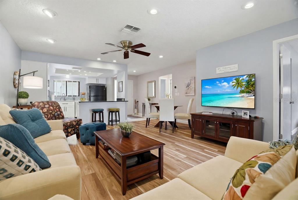 2538 Oakleaf Lane, Unit 33B Clearwater, FL 33763 - Photo 10 of 60