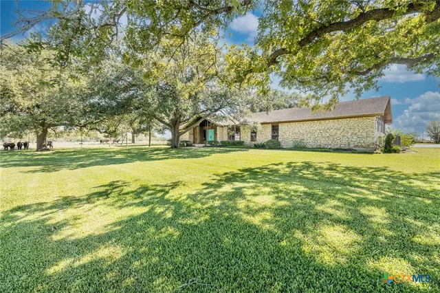 $580,000 | 2405 County Road 239, Gonzales, TX 78629