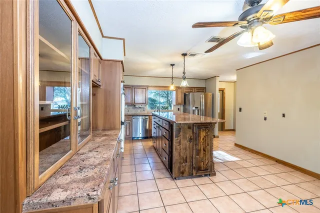 $580,000 | 2405 County Road 239, Gonzales, TX 78629