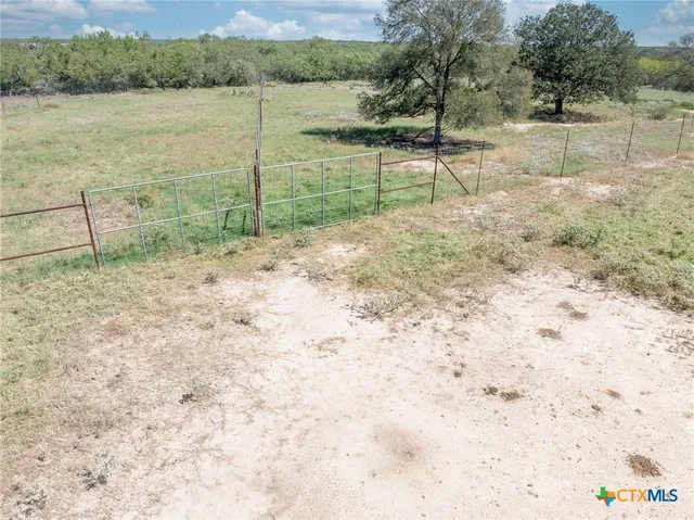$580,000 | 2405 County Road 239, Gonzales, TX 78629