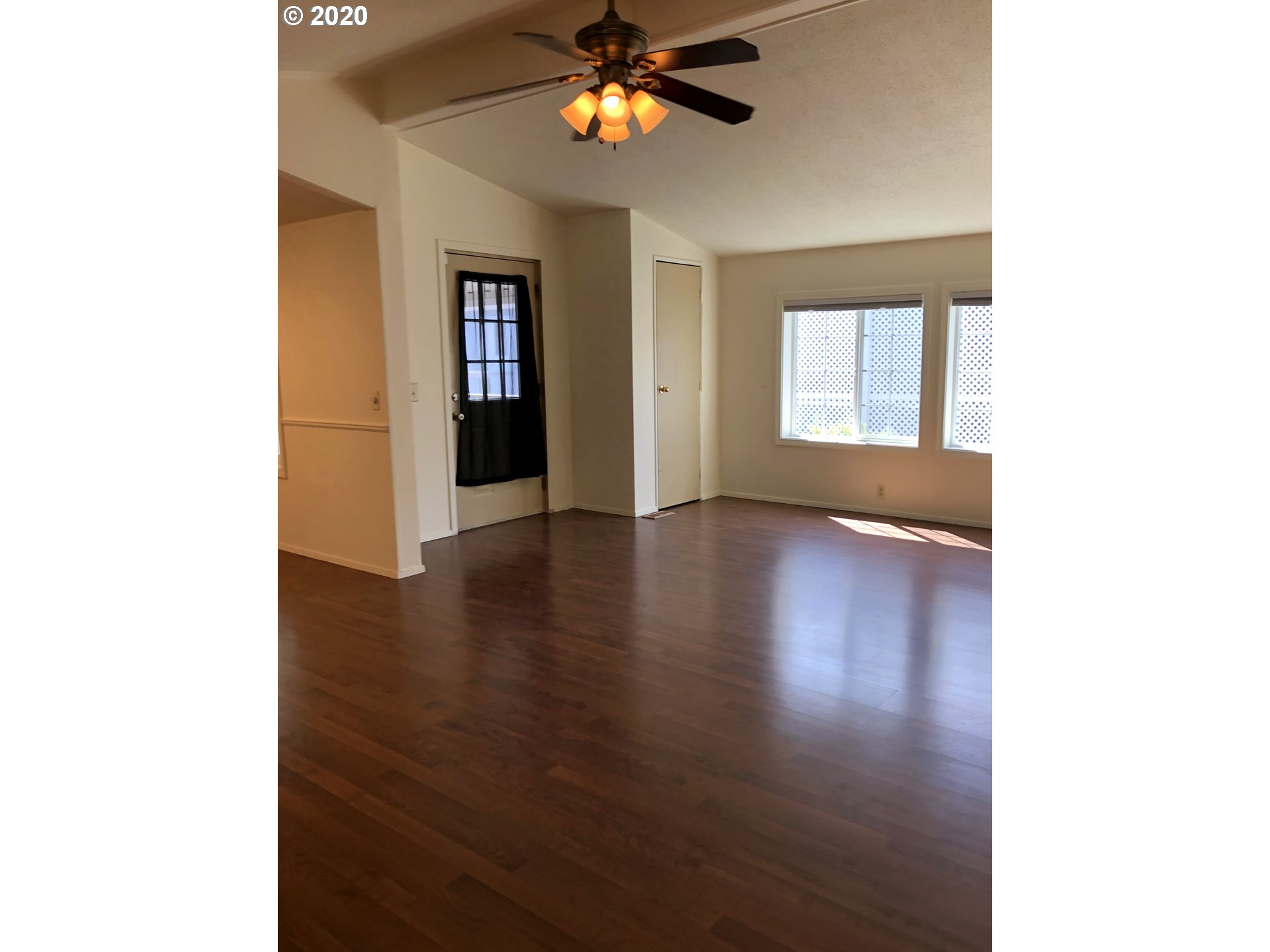 1400 Candlelight Drive, Unit 134 Eugene, OR 97402 - Photo 4 of 29