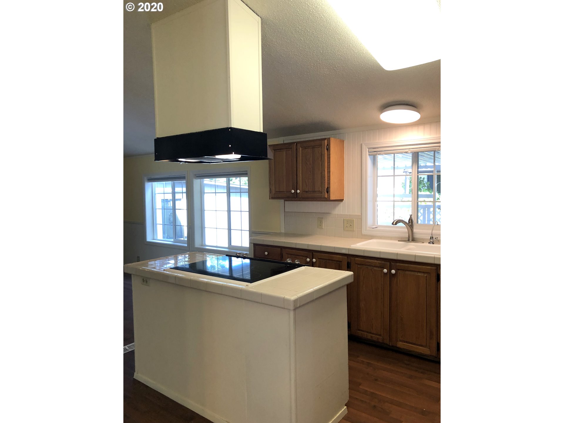 1400 Candlelight Drive, Unit 134 Eugene, OR 97402 - Photo 8 of 29