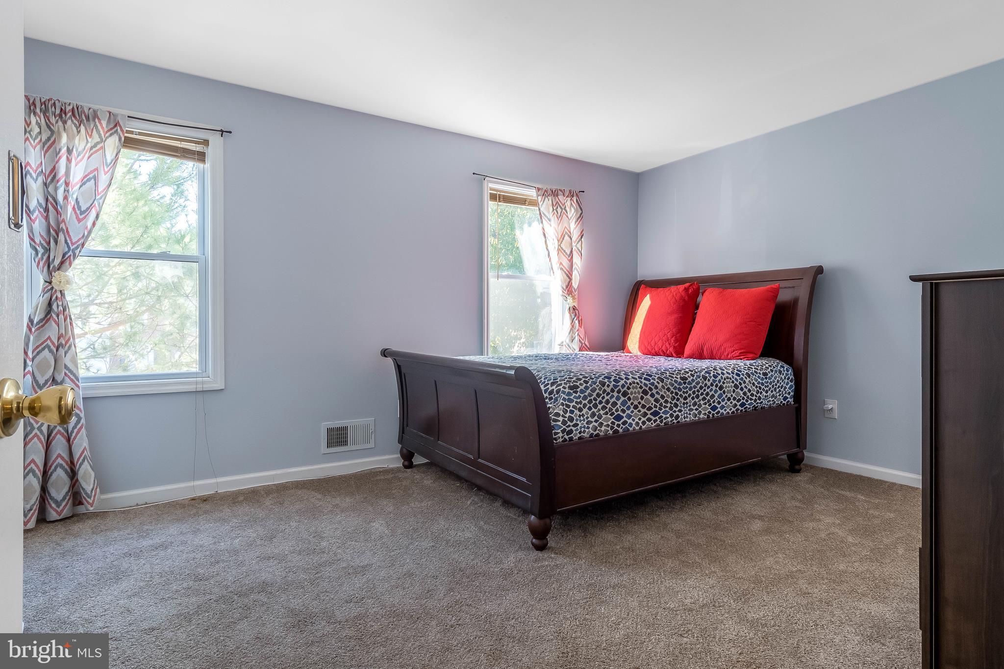9293 Taney Road Manassas, VA 20110 - Photo 17 of 26 Gallery Image 17