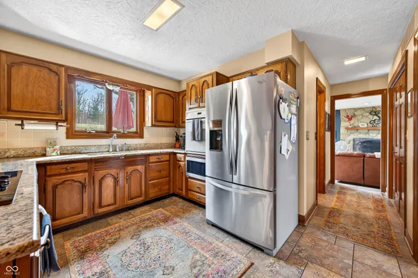 $799,000 | 995 East Skyline Drive, Brownstown, IN 47220