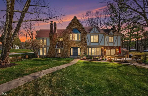 $799,000 | 995 East Skyline Drive, Brownstown, IN 47220