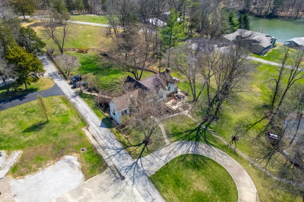 $799,000 | 995 East Skyline Drive, Brownstown, IN 47220