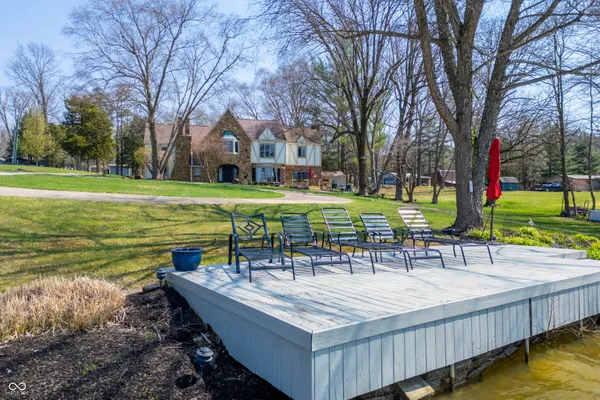 $799,000 | 995 East Skyline Drive, Brownstown, IN 47220