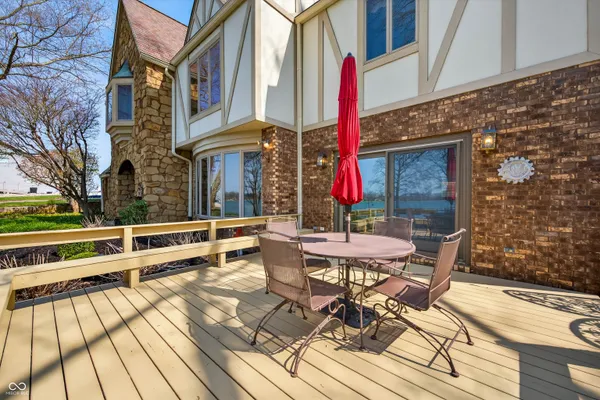 $799,000 | 995 East Skyline Drive, Brownstown, IN 47220