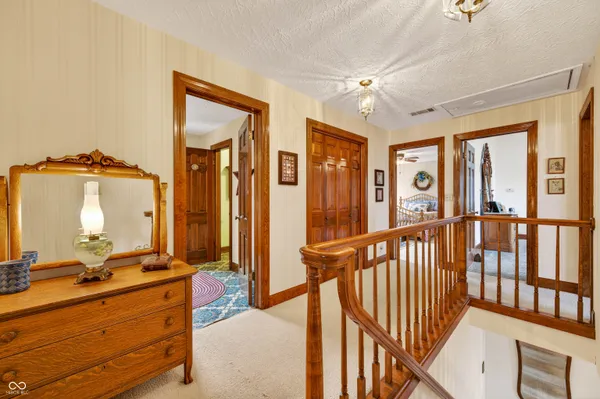 $799,000 | 995 East Skyline Drive, Brownstown, IN 47220