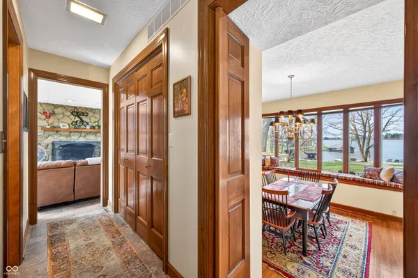 $799,000 | 995 East Skyline Drive, Brownstown, IN 47220