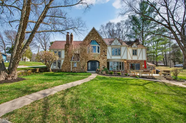 $799,000 | 995 East Skyline Drive, Brownstown, IN 47220