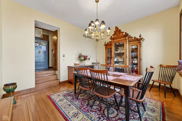 $799,000 | 995 East Skyline Drive, Brownstown, IN 47220