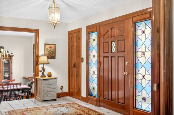 $799,000 | 995 East Skyline Drive, Brownstown, IN 47220