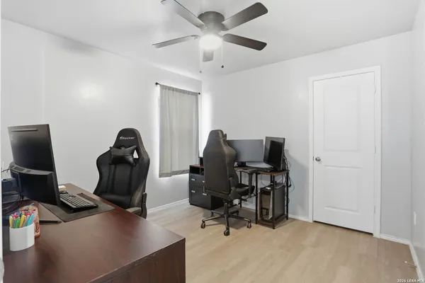 $1,475 | 10231 Mesa Medina, San Antonio, TX 78252