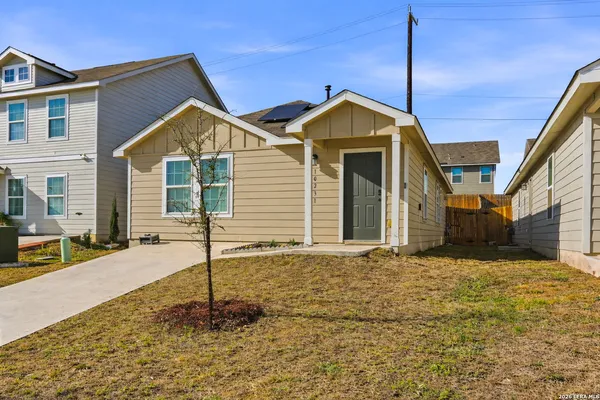 $1,475 | 10231 Mesa Medina, San Antonio, TX 78252