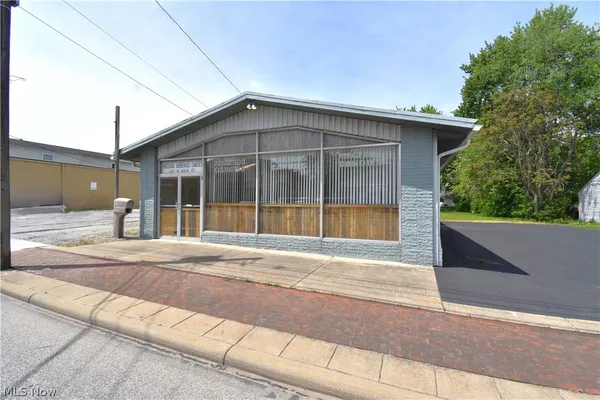 $239,000 | 134 North Main Street, Hubbard, OH 44425