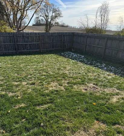 $1,950 | 806 South Sunny Lane, Urbana, IL 61802