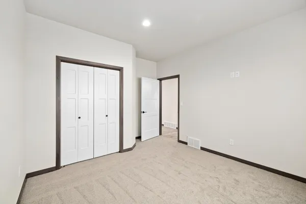 $699,900 | 3165 66th Avenue South, Fargo, ND 58104