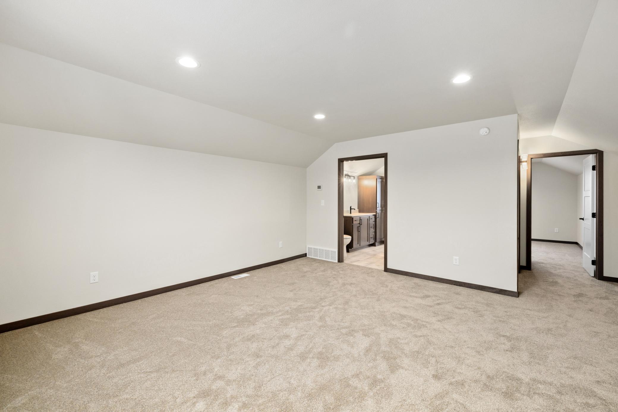 3165 66th Avenue South Fargo, ND 58104 - Photo 23 of 34