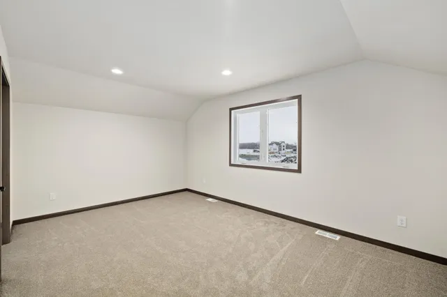 $699,900 | 3165 66th Avenue South, Fargo, ND 58104