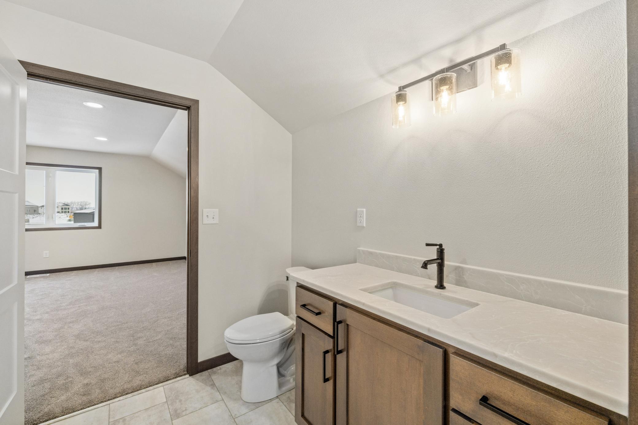 3165 66th Avenue South Fargo, ND 58104 - Photo 27 of 34