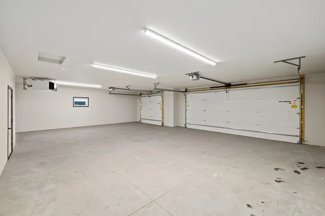 $699,900 | 3165 66th Avenue South, Fargo, ND 58104