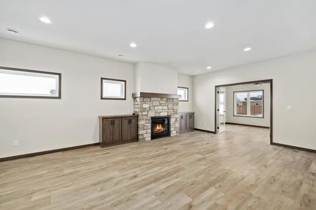 $699,900 | 3165 66th Avenue South, Fargo, ND 58104