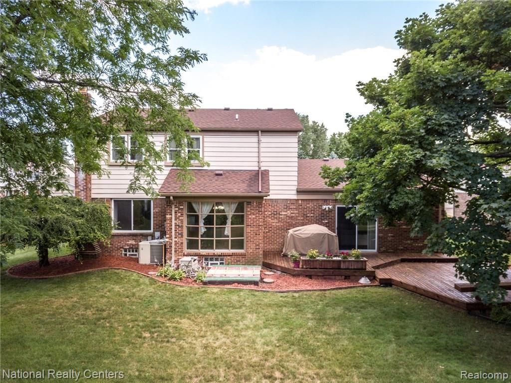 752 Lion Street Rochester Hills, MI 48307 - Photo 15 of 24
