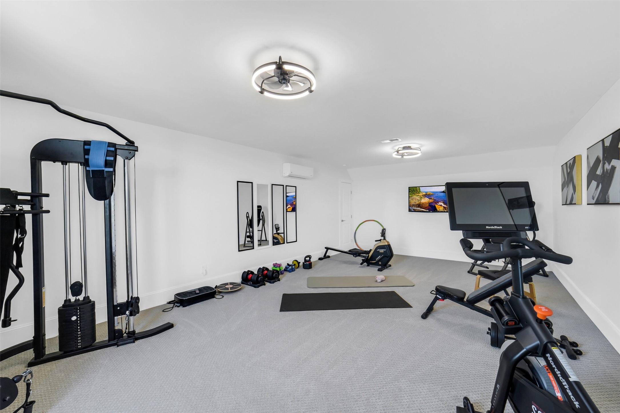 3103 Brundrett Road Wallis, TX 77485 - Photo 35 of 50 Generous flex space perfect to be used as a gym or game room.