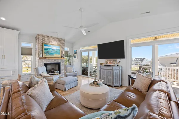 $2,600,000 | 2616 Lennoxville Road, Beaufort, NC 28516