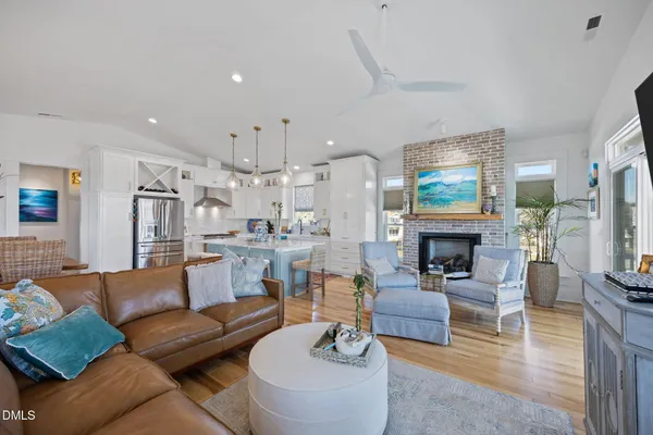 $2,600,000 | 2616 Lennoxville Road, Beaufort, NC 28516