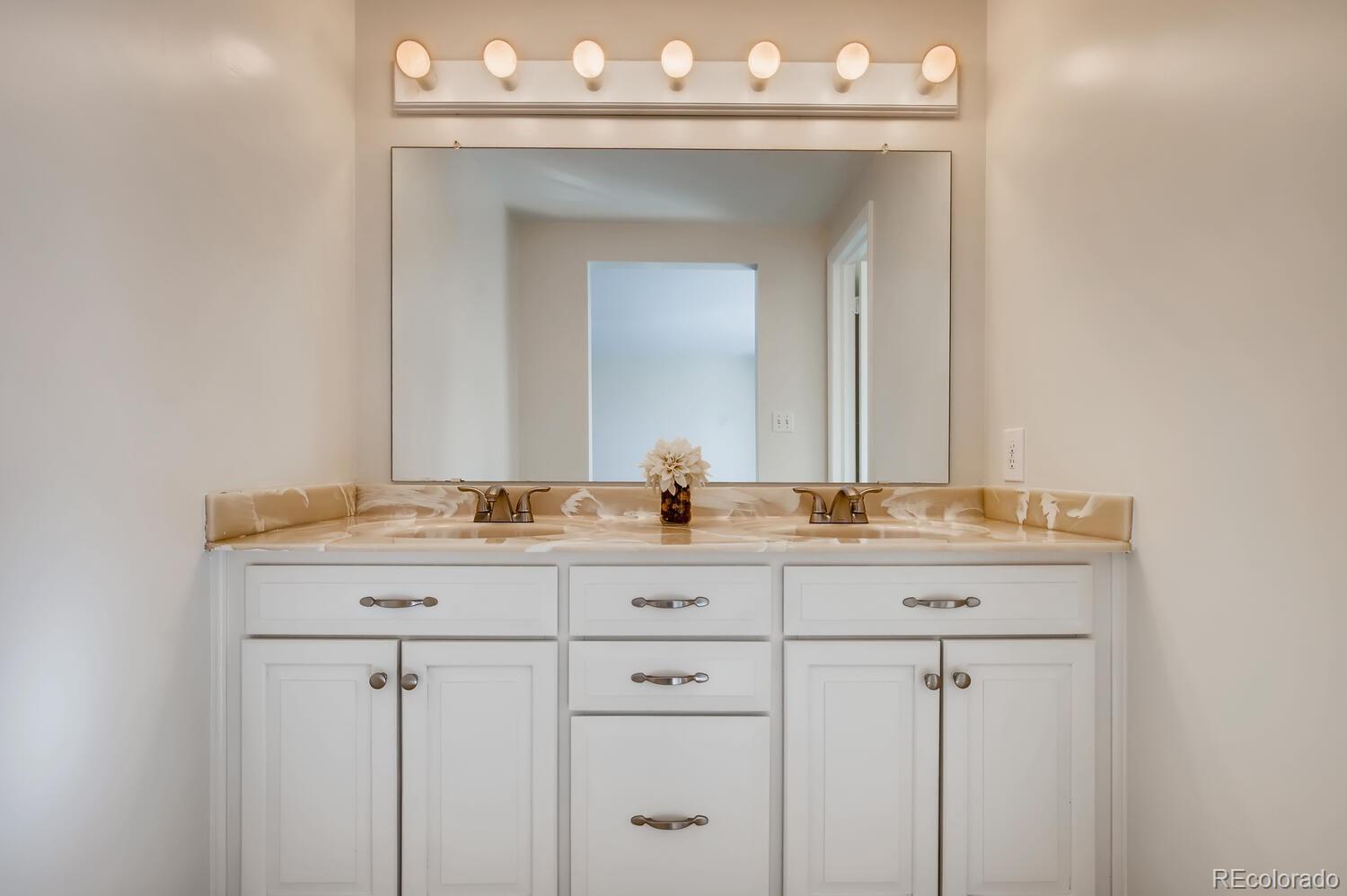 2222 West Ridge Road Littleton, CO 80120 - Photo 10 of 14 Gallery Image 10