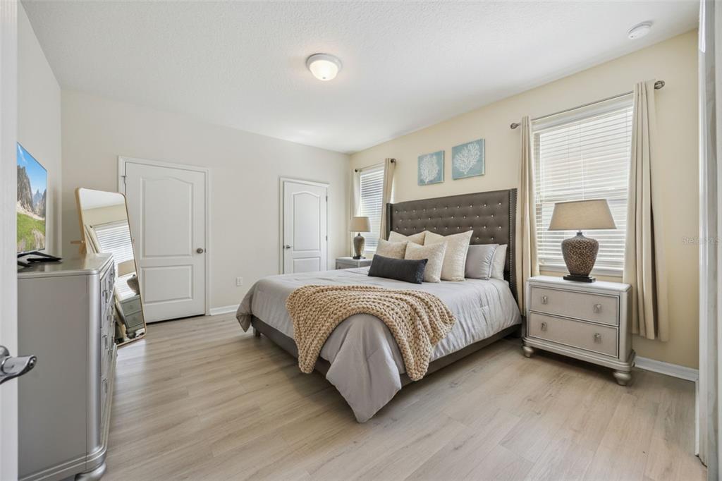 8875 Qin Loop Davenport, FL 33896 - Photo 18 of 35