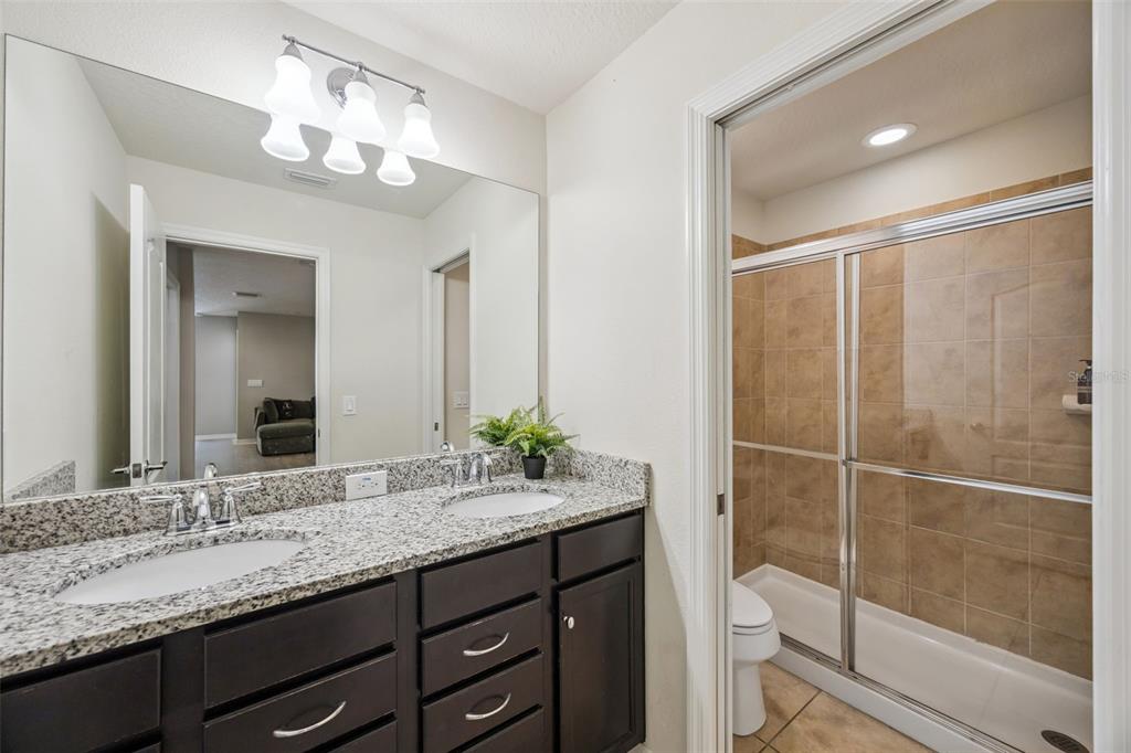8875 Qin Loop Davenport, FL 33896 - Photo 27 of 35