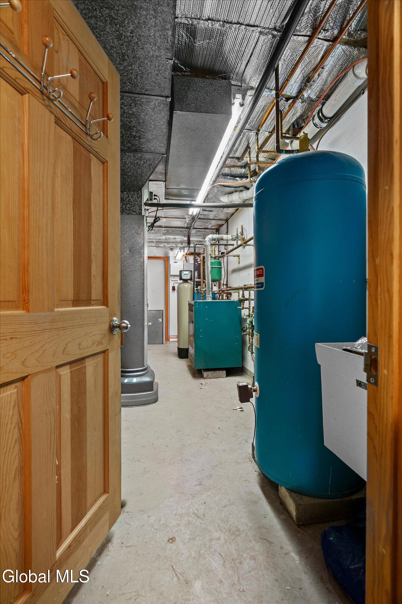 34 Westover Loop Lake George, NY 12845 - Photo 33 of 41 41-DSC06847