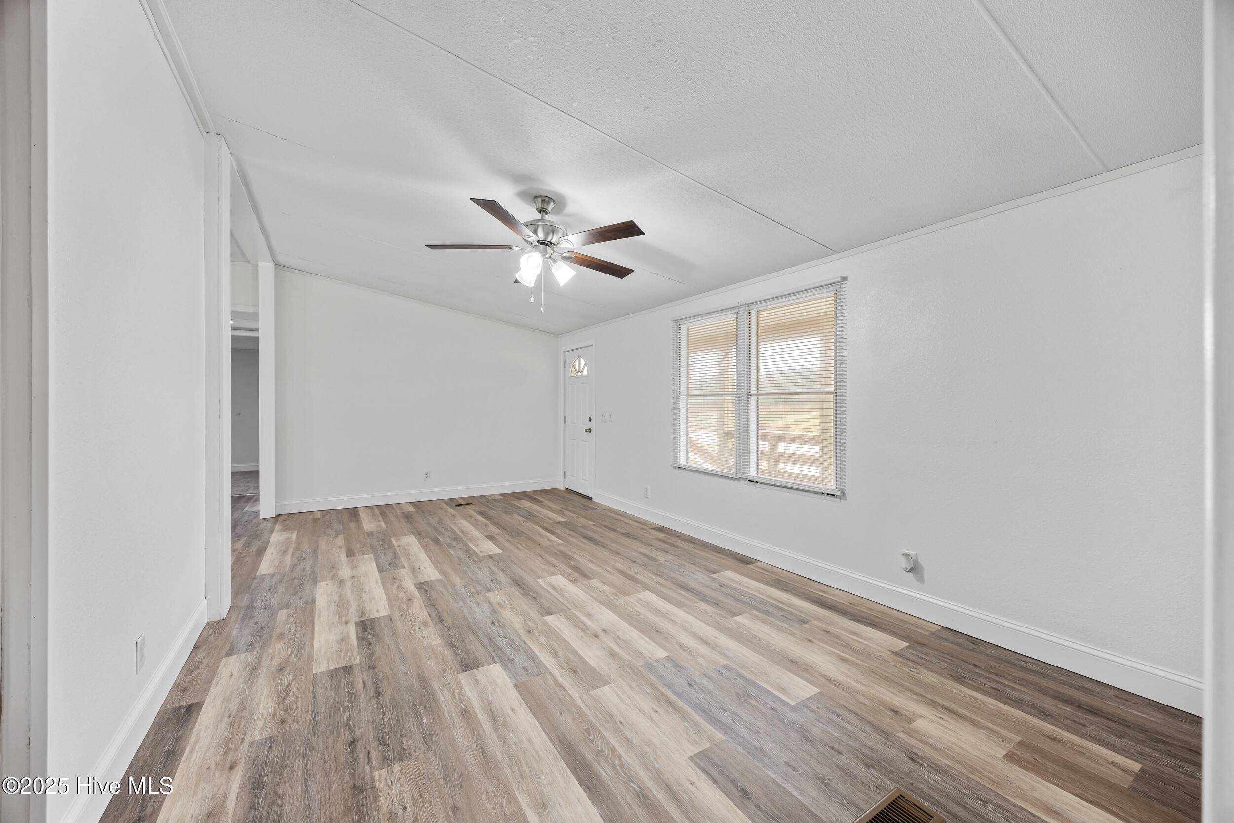 1742 Soundneck Road Elizabeth City, NC 27909 - Photo 13 of 42 12__39a6605
