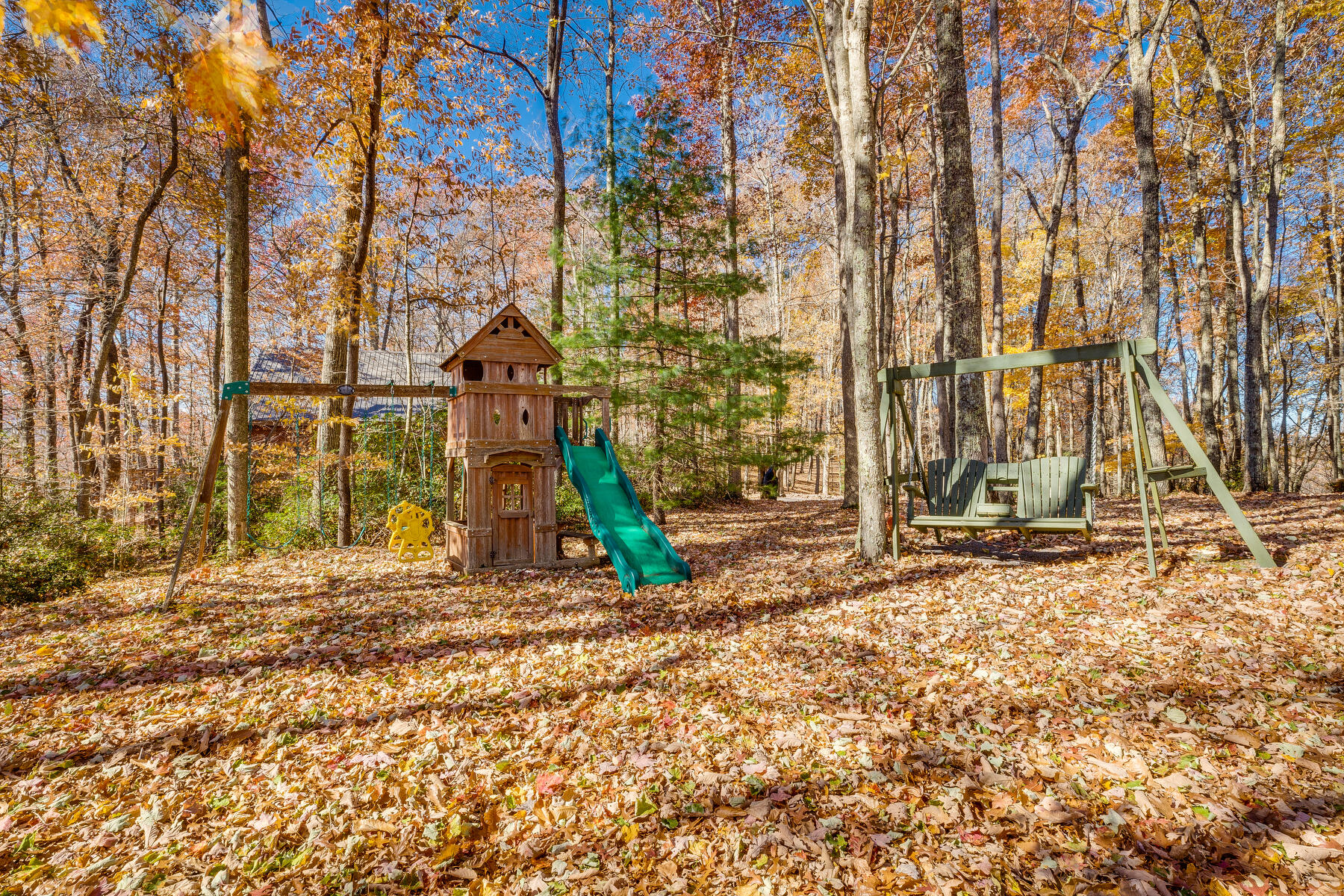 2064 South Fork Road Marion, VA 24354 - Photo 27 of 96 028