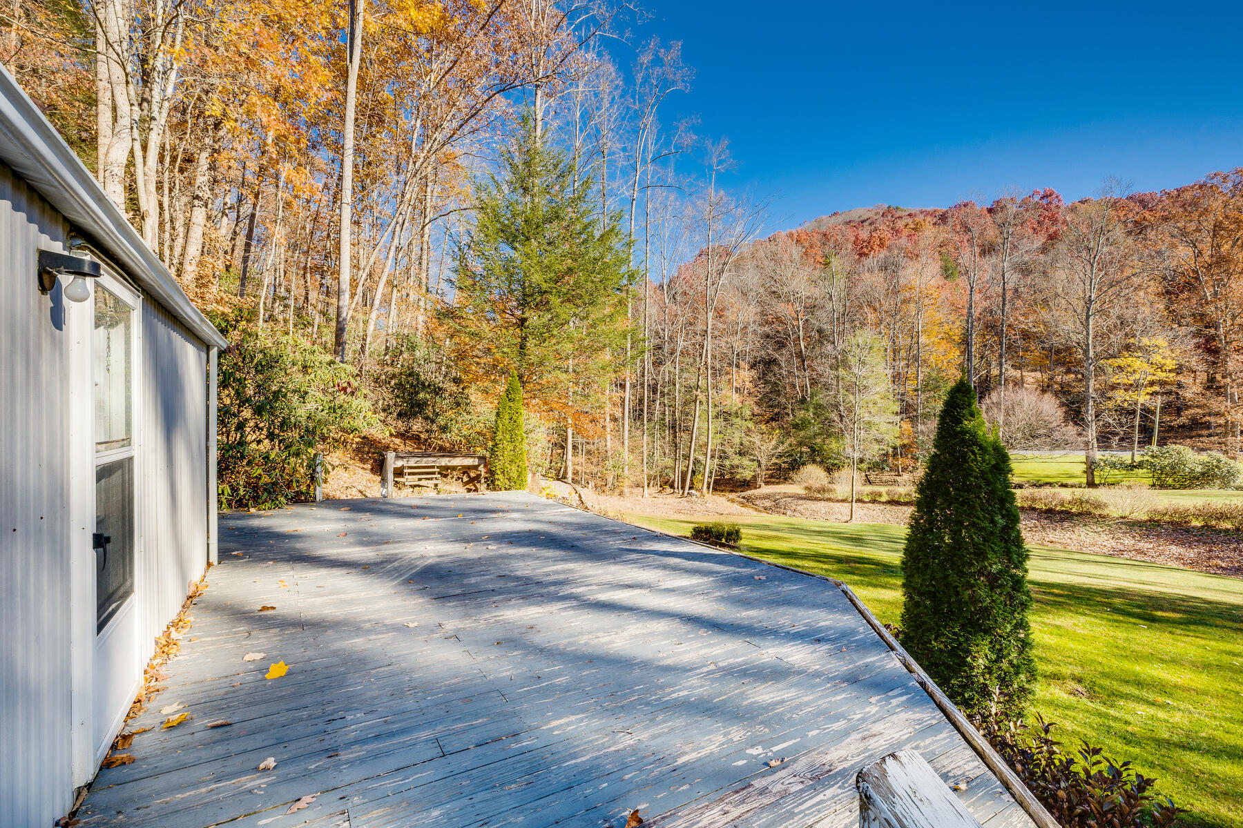 2064 South Fork Road Marion, VA 24354 - Photo 47 of 96 048