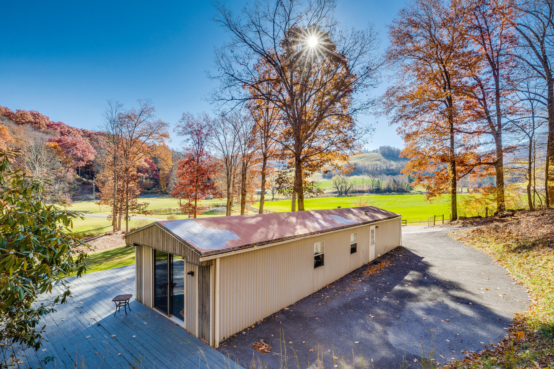 2064 South Fork Road Marion, VA 24354 - Photo 51 of 96 052