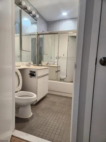 $3,300 | 111 Mulberry Street, Unit 6I, Newark, NJ 07102