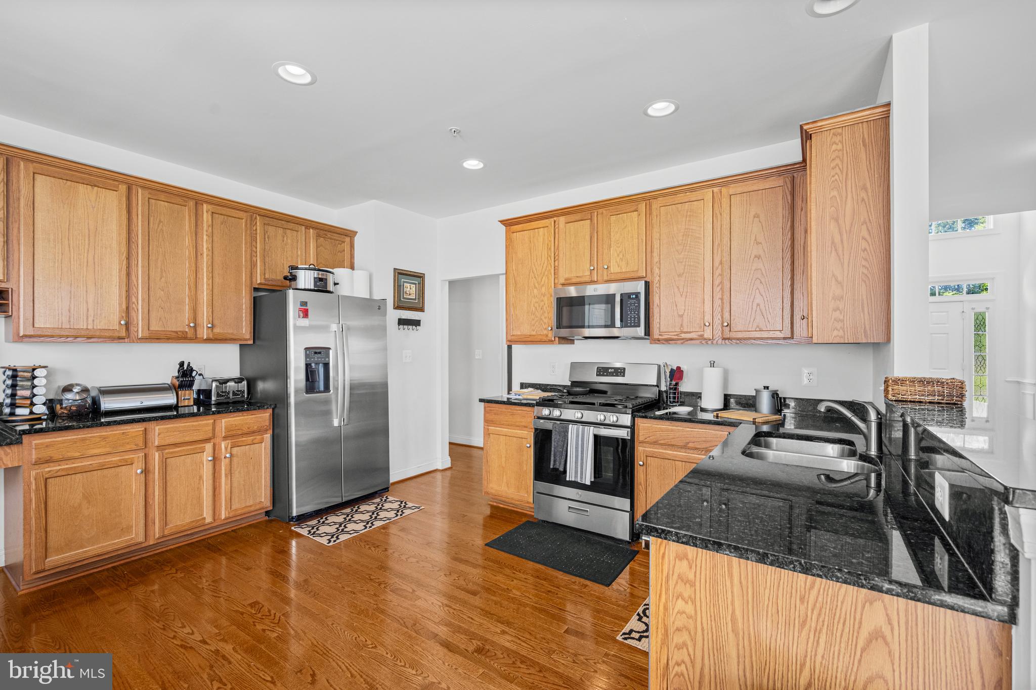 401 Rifton Court Upper Marlboro, MD 20774 - Photo 16 of 59 Stainless steel appliances
