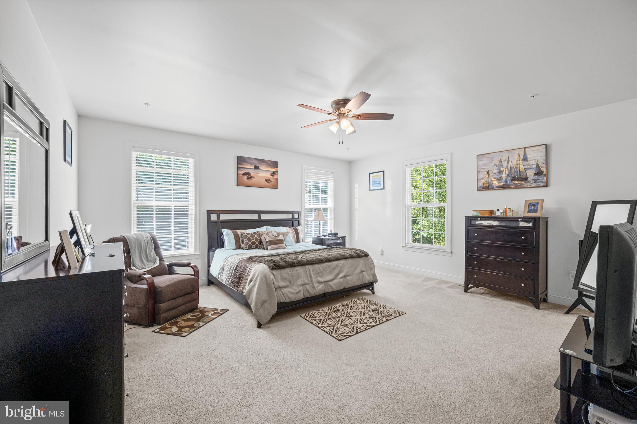 401 Rifton Court Upper Marlboro, MD 20774 - Photo 21 of 59 Primary main level bedroom