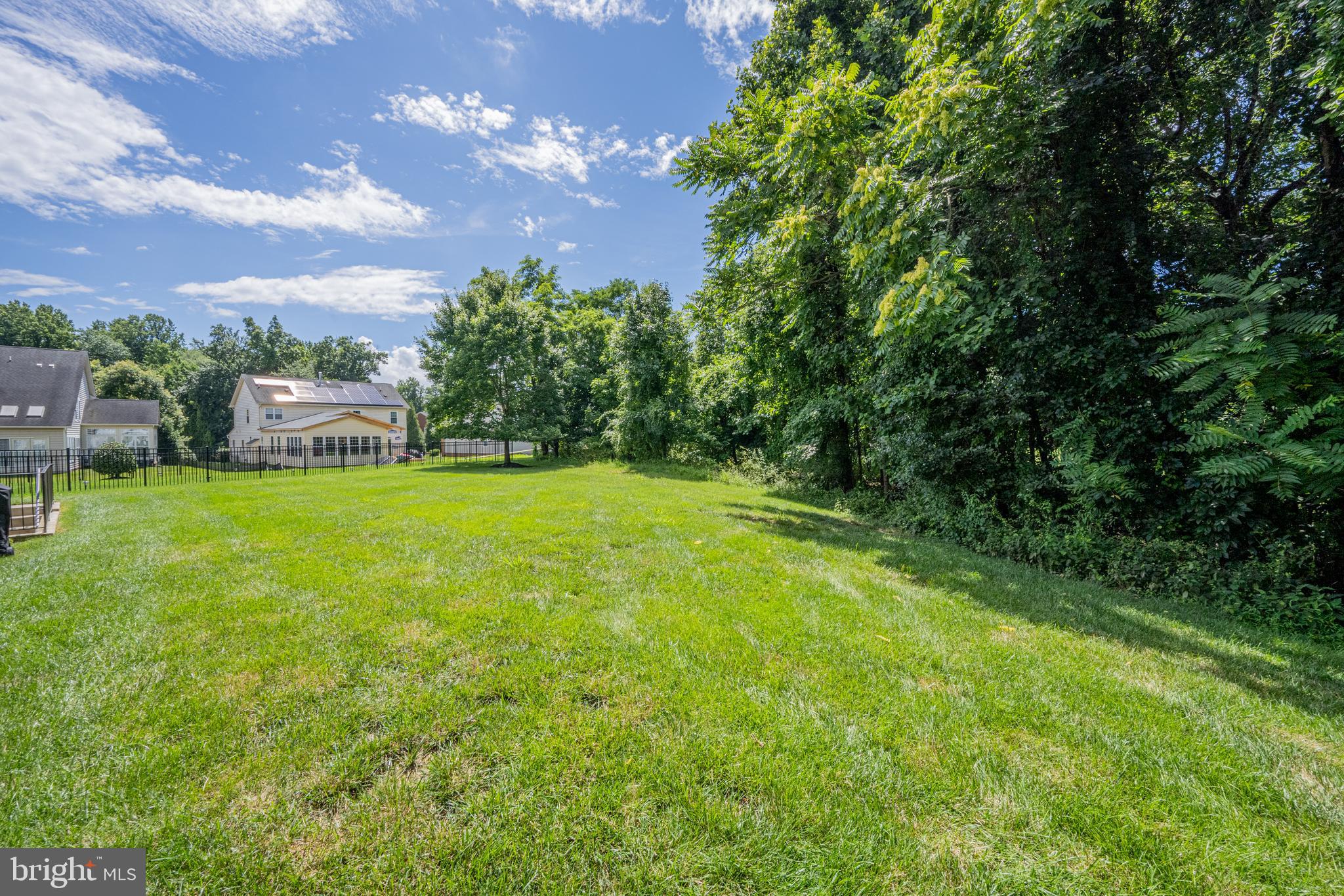 401 Rifton Court Upper Marlboro, MD 20774 - Photo 46 of 59 Large lot