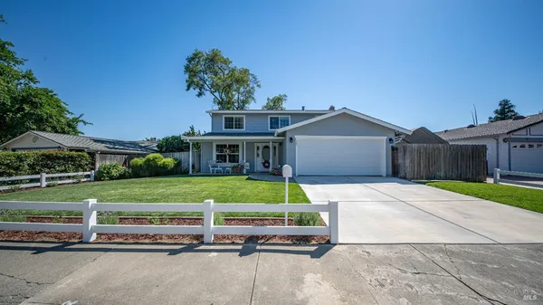 $624,900 | 445 Calmace Drive, Dixon, CA 95620
