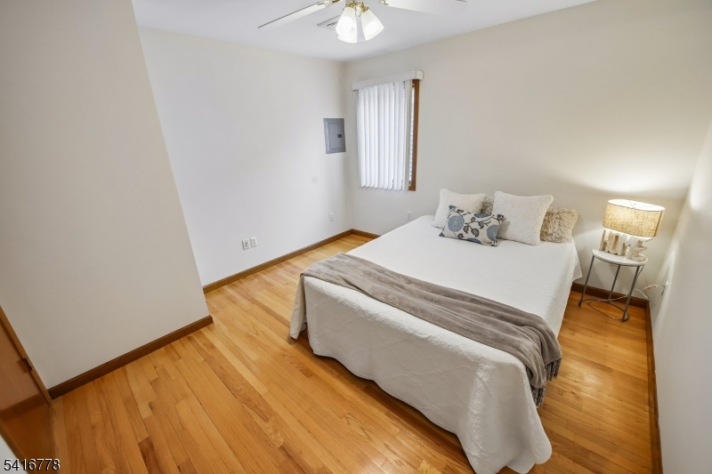 63 Waydell Street Newark, NJ 07105 - Photo 27 of 48