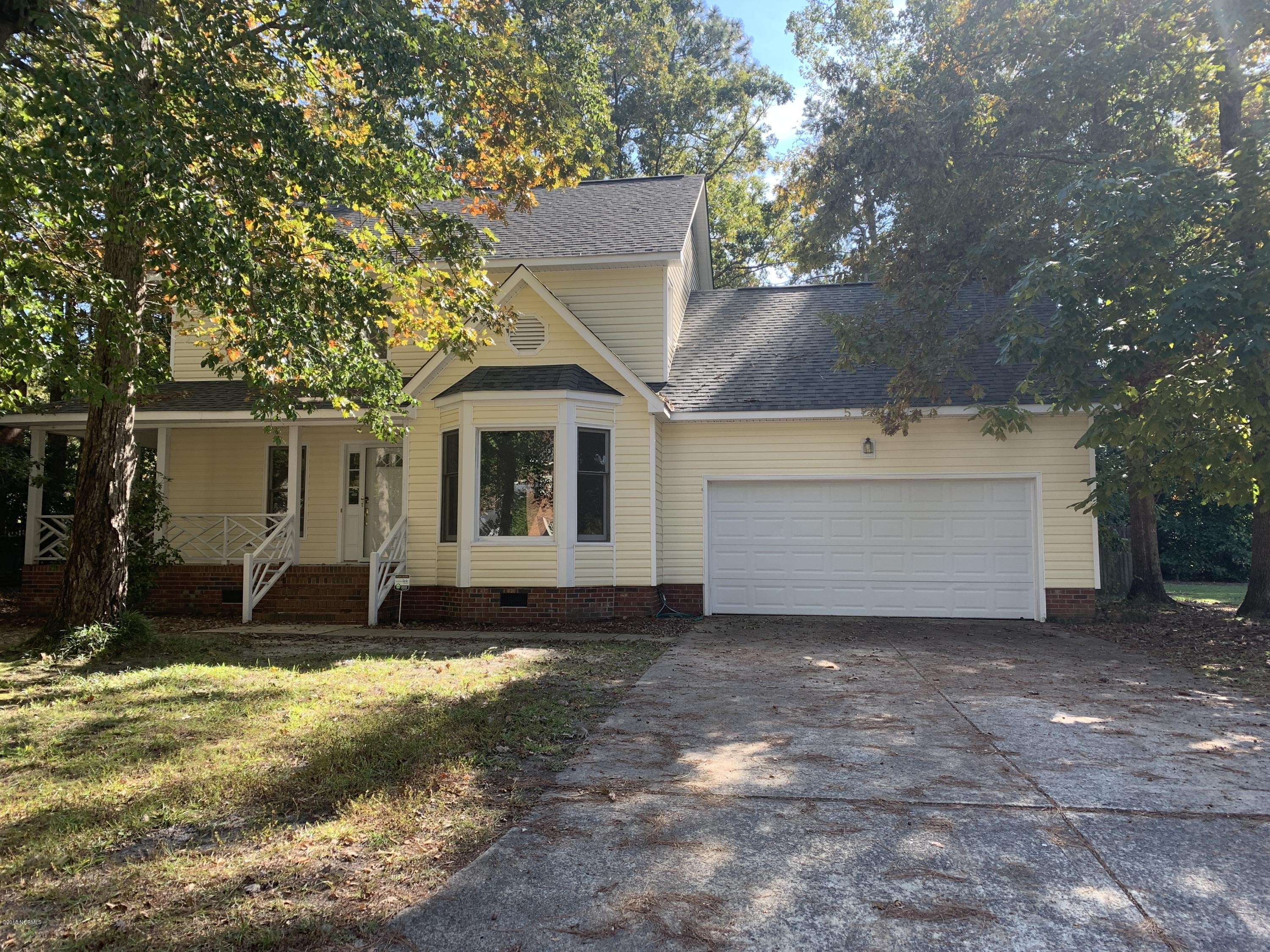 523 Kent Road Greenville, NC 27858 - Photo 1 of 17 Outside Front